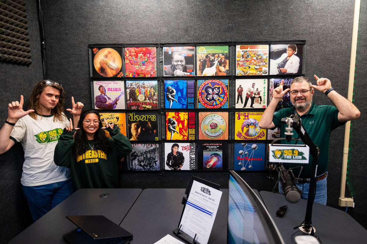 How 90.9 The Lion Radio Uses Record Roots Displays to Highlight Their Vinyl Collection